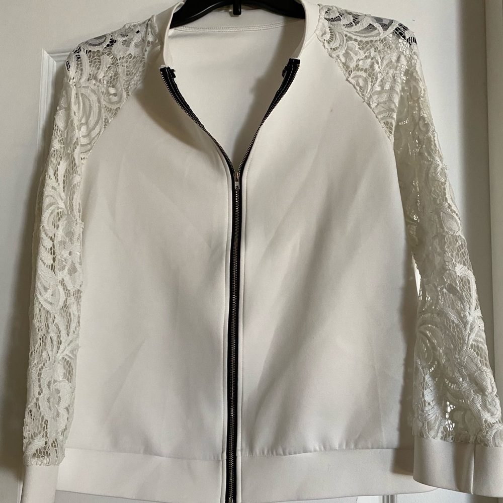 Women’s L White Lace zip up Jacket